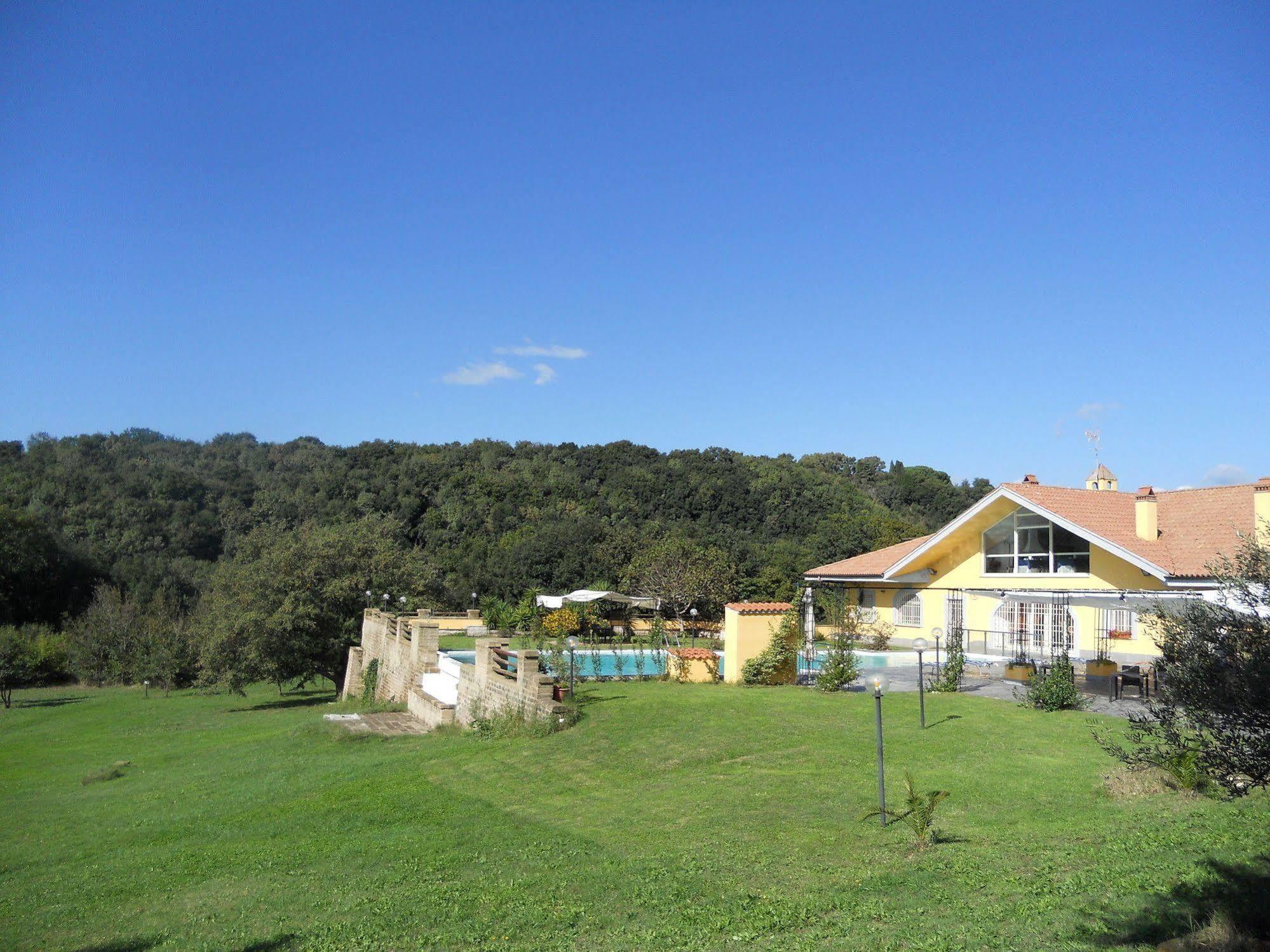 Agriturismo Il Casale Delle Ginestre Фьюмичино Экстерьер фото